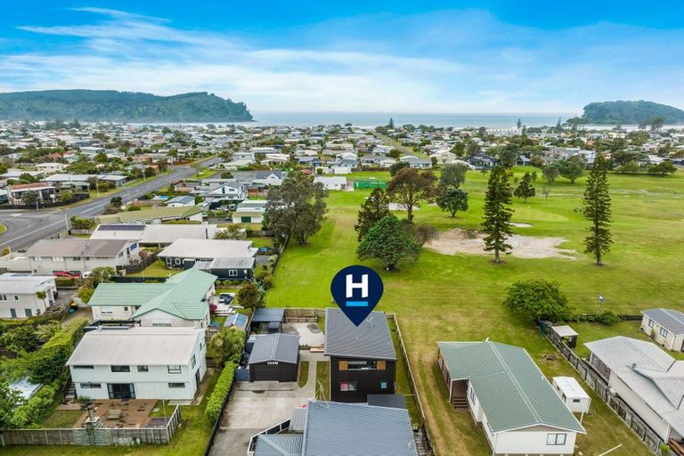 Photo of property in 100b Kiwi Road, Whangamata, 3620