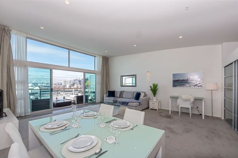 Photo of property in Shed 20 Princes Wharf Apartments, 48a/139 Quay Street, Auckland Central, Auckland, 1010