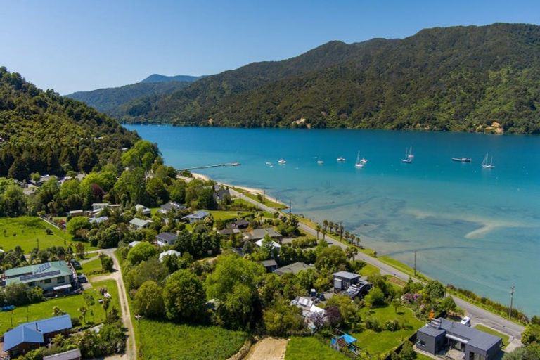 Photo of property in 5a Lady Cobham Grove, Anakiwa, Linkwater, 7281