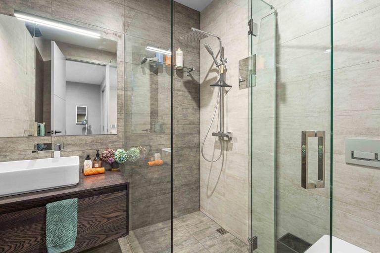 Photo of property in 48 Kanuka Rise, Albert Town, Wanaka, 9305
