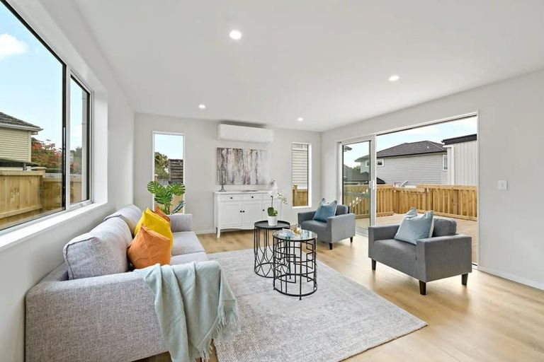 Photo of property in 3a Tui Street, Belmont, Auckland, 0622