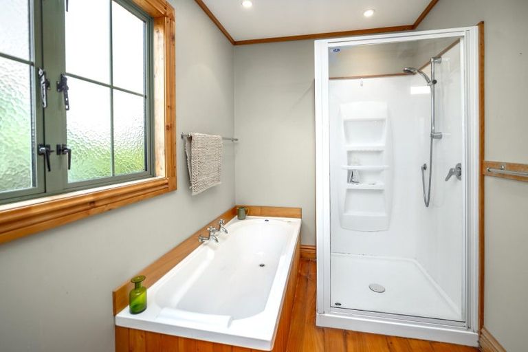 Photo of property in 10 Waite Street, Featherston, 5710