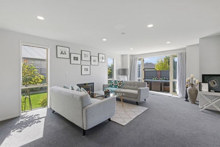 Photo of property in 29 Coppinger Terrace, Aidanfield, Christchurch, 8025