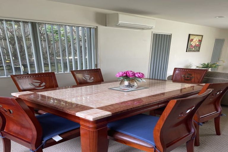 Photo of property in 3 Kouras Place, Flat Bush, Auckland, 2016