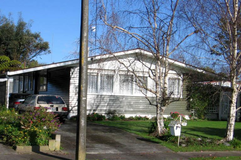 Photo of property in 15 Wincanton Place, Awapuni, Palmerston North, 4412