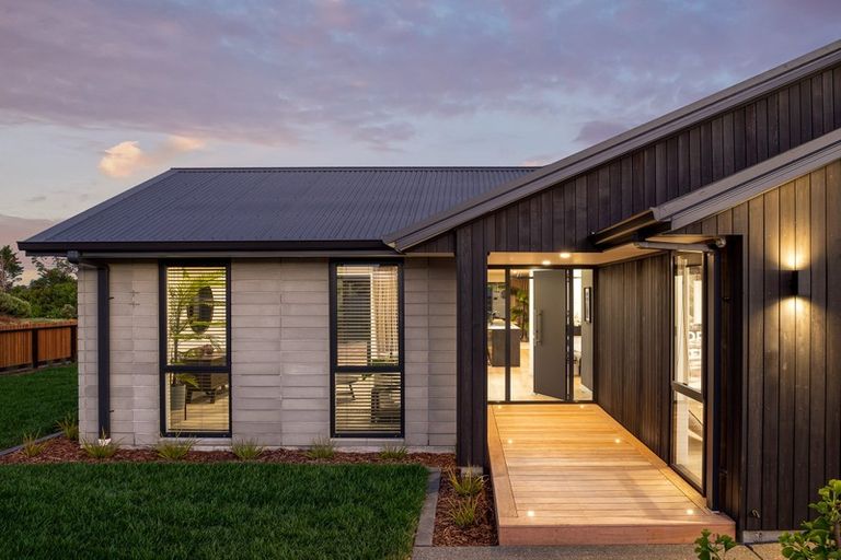 Photo of property in 1 Flack Street, Pyes Pa, Tauranga, 3112