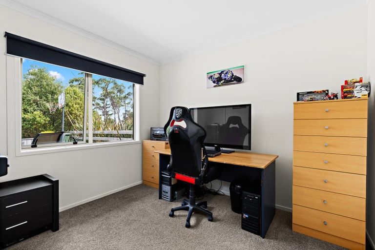 Photo of property in 152 West Road, Kaukapakapa, 0873