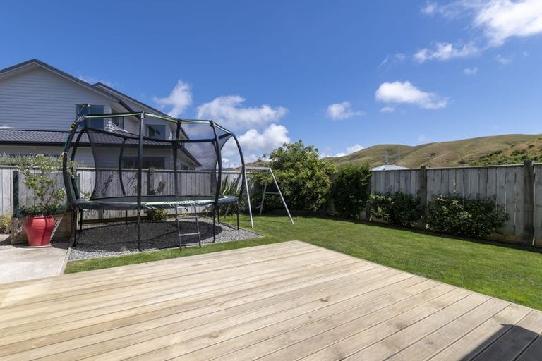 Photo of property in 4 Foxham Terrace, Churton Park, Wellington, 6037