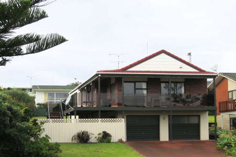 Photo of property in 52 Omaha Drive, Omaha, 0986