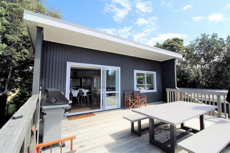 Photo of property in 341 Tangiora Avenue, Whangapoua, Coromandel, 3582