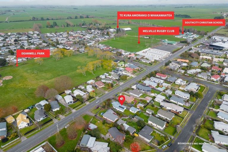 Photo of property in 104 Collins Road, Melville, Hamilton, 3206