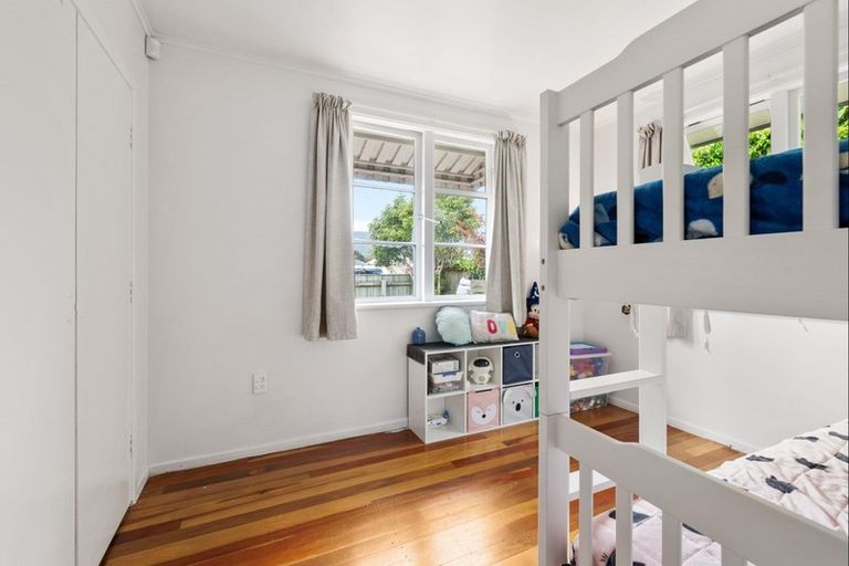 Photo of property in 119 Kings Crescent, Hutt Central, Lower Hutt, 5010