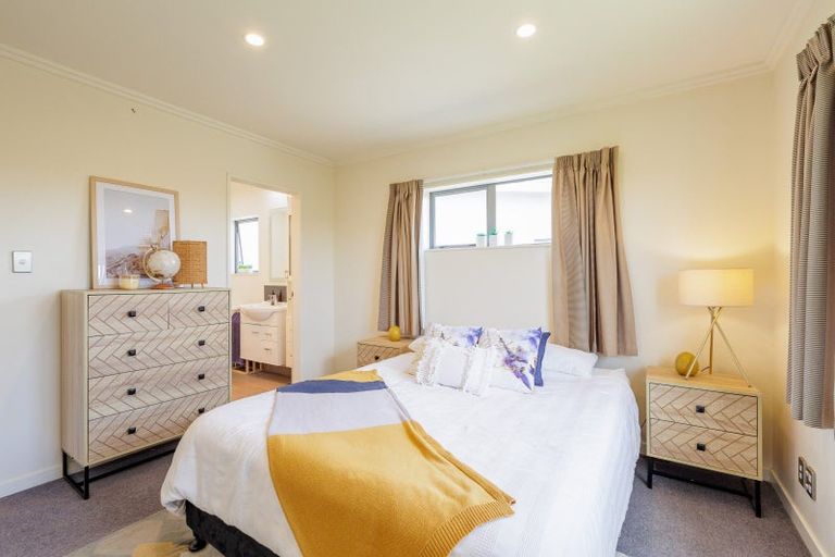 Photo of property in 25a Rosalie Terrace, Kelvin Grove, Palmerston North, 4414