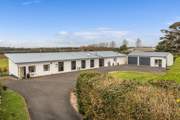 Photo of property in 464 Bald Hill Road, Waiuku, 2681