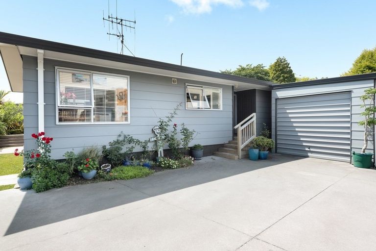 Photo of property in 1 Ruahine Street, Ohauiti, Tauranga, 3112