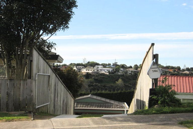 Photo of property in 14 Te Arawa Place, Welcome Bay, Tauranga, 3112