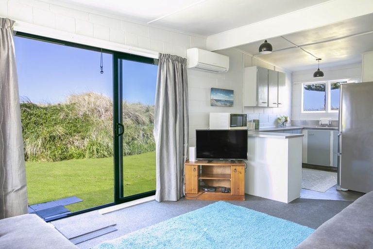 Photo of property in 79e Blue Pacific Parade, Riversdale Beach, Masterton, 5872