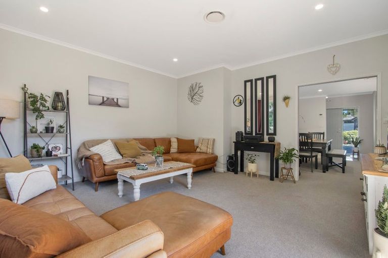 Photo of property in 10 Friis Drive, Katikati, 3178