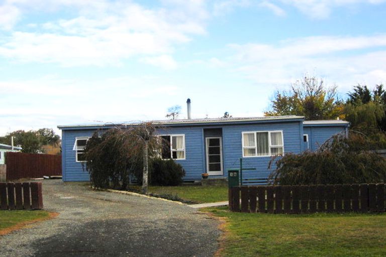 Photo of property in 18 Roseness Street, Palmerston, 9430