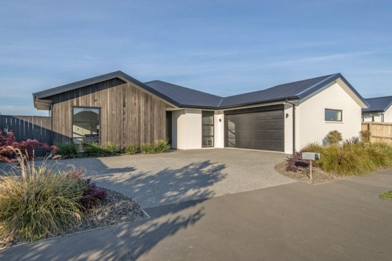 Photo of property in 18 Hillbourne Street, Halswell, Christchurch, 8025