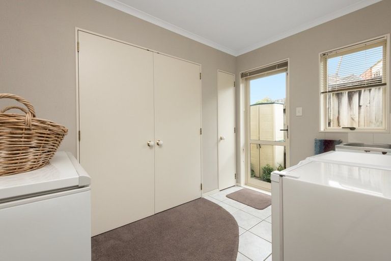 Photo of property in 37 Beaumaris Boulevard, Bethlehem, Tauranga, 3110