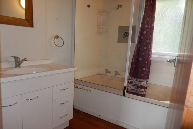 Photo of property in 1 Penrith Street, Westown, New Plymouth, 4310