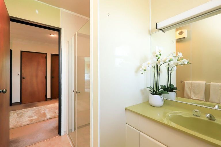 Photo of property in 299 Meeanee Road, Meeanee, Napier, 4112