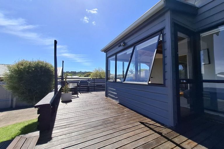 Photo of property in 1/27 Rosier Road, Glen Eden, Auckland, 0602
