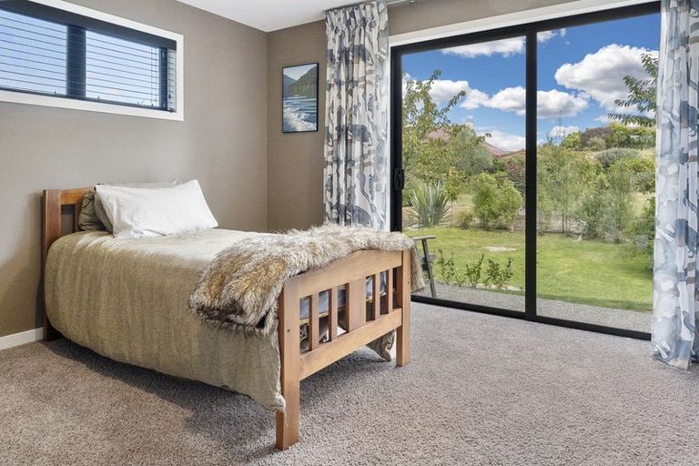 Photo of property in 27 Pomona Road, Ruby Bay, Upper Moutere, 7173