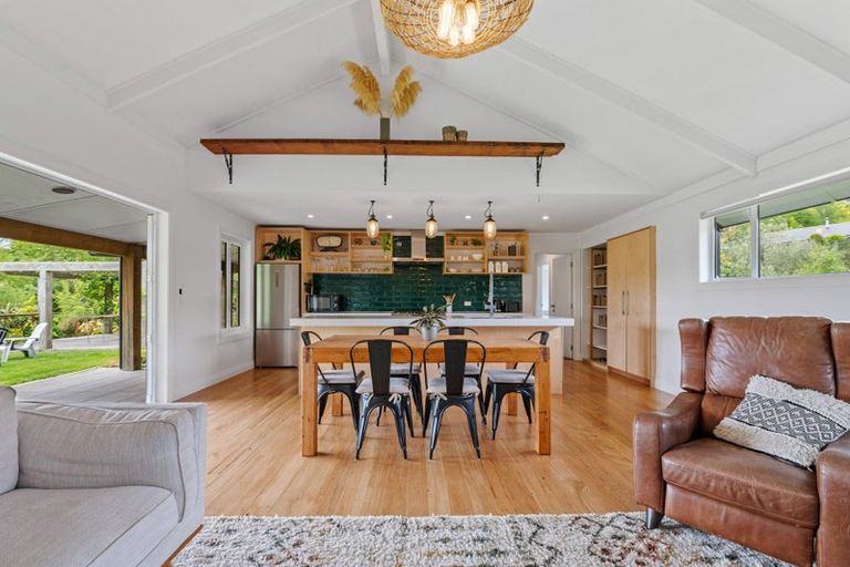 Photo of property in 1/142 Mapara Road, Acacia Bay, Taupo, 3385