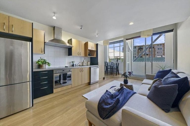 Photo of property in Haining Apartments, 8/38 Haining Street, Te Aro, Wellington, 6011