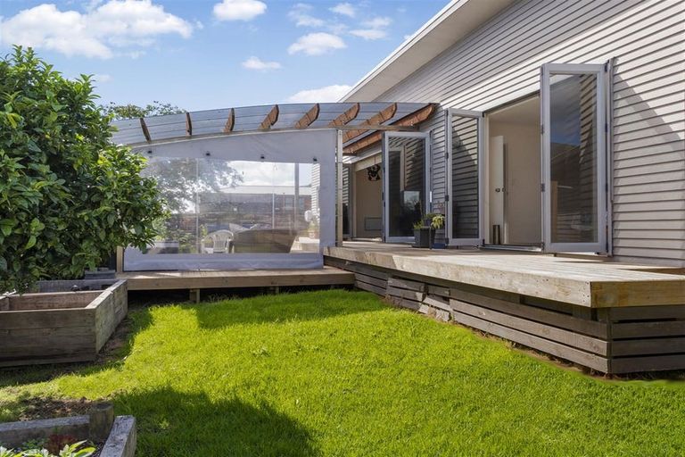 Photo of property in 24a Fairview Place, Te Puke, 3119