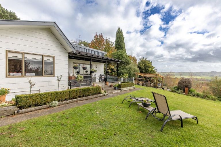Photo of property in 128 Mangatarata Road, Waipukurau, 4285