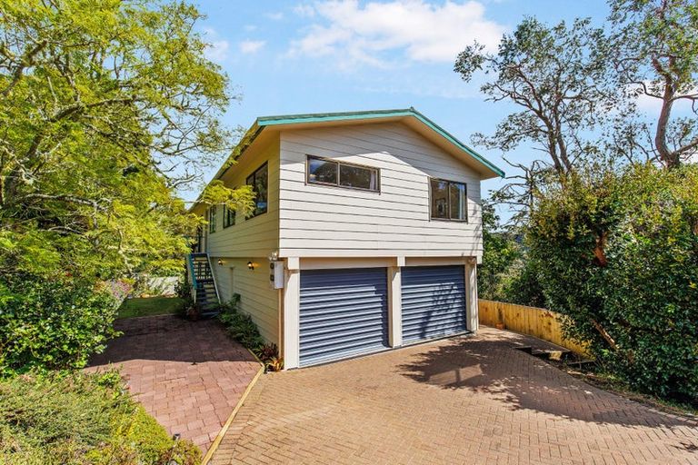 Photo of property in 47 Pemberton Avenue, Bayview, Auckland, 0629