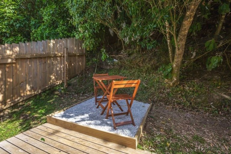 Photo of property in 102 Rangituhi Crescent, Takapuwahia, Porirua, 5022