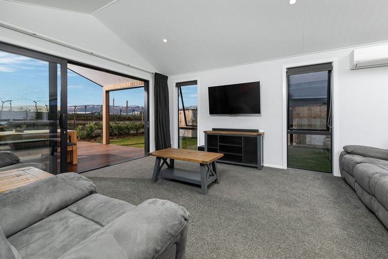 Photo of property in 19 Wooing Tree Avenue, Cromwell, 9310