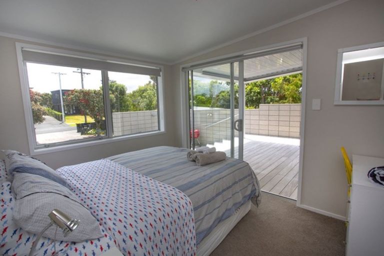 Photo of property in 212 Tangaroa Road, Whangamata, 3620