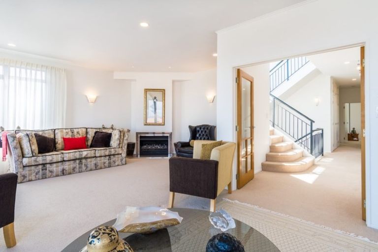 Photo of property in 158 Mokoia Road, Chatswood, Auckland, 0626