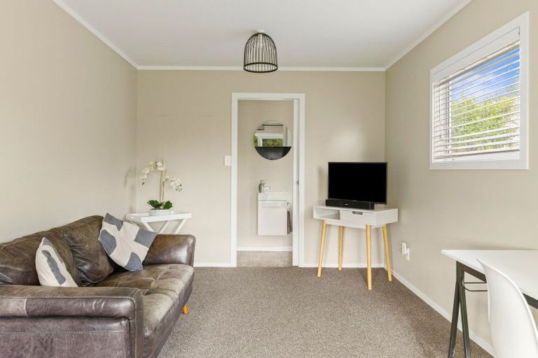 Photo of property in 71 Grey Street, Cambridge, 3434