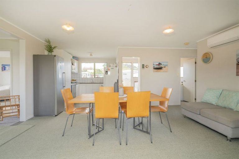 Photo of property in 23 Hawk Hill Crescent, Cooks Beach, Whitianga, 3591