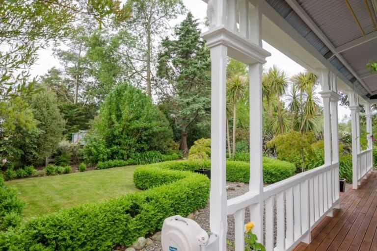 Photo of property in 8 Wards Line, Morison Bush, Greytown, 5794