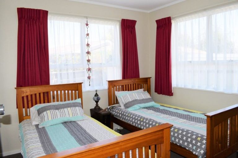 Photo of property in 26 Waerenga Road, Otaki, 5512