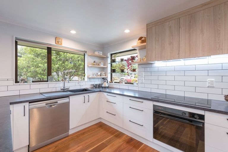 Photo of property in 35 Covent Drive, Stoke, Nelson, 7011