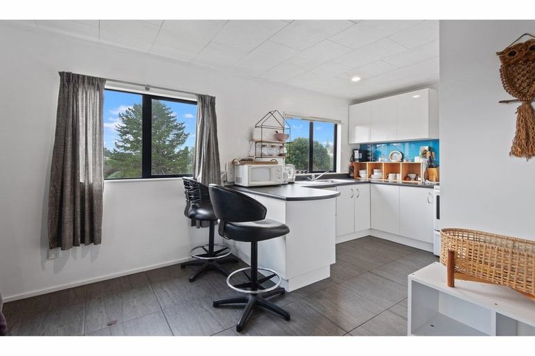 Photo of property in 19b Ogle Crescent, Te Kamo, Whangarei, 0112