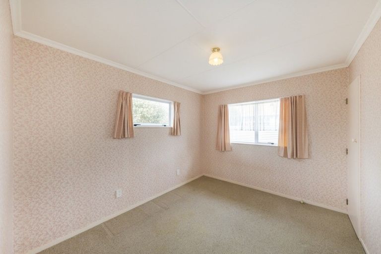 Photo of property in 10 Millar Street, Terrace End, Palmerston North, 4410