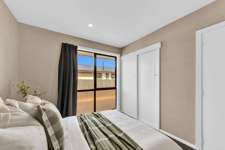 Photo of property in 12 Esk Place, Aranui, Christchurch, 8061