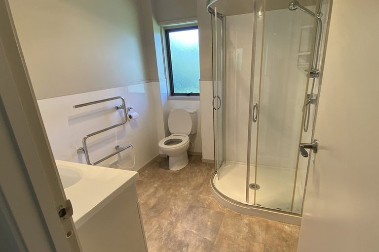 Photo of property in 6 Barnhill Crescent, Pahurehure, Papakura, 2113