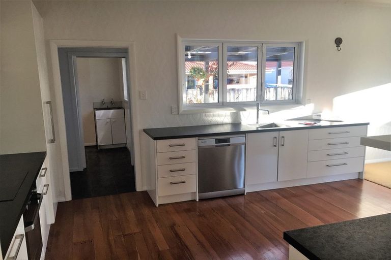 Photo of property in 32 Pearsons Avenue, Claudelands, Hamilton, 3214