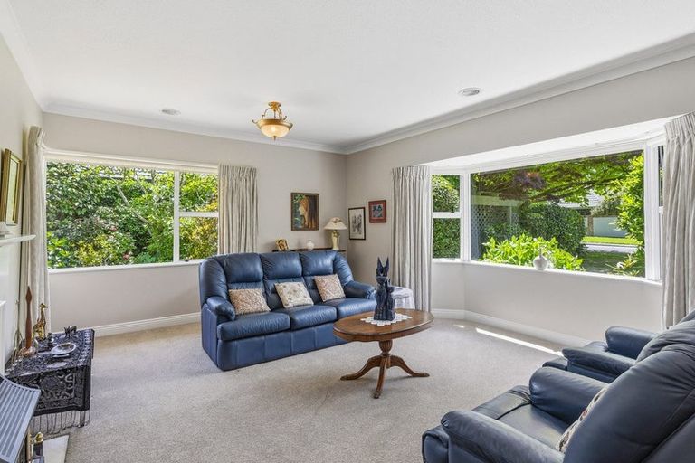 Photo of property in 9 Maple Lane, Waikanae, 5036