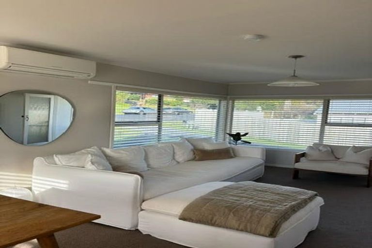 Photo of property in 1/21 Quebec Road, Milford, Auckland, 0620